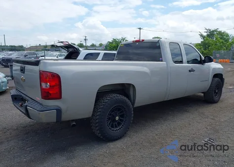 2007 Chevrolet Silverado 1500 Work Truck z USA, uszkodzony, nr VIN 1GCEC19J17E592892